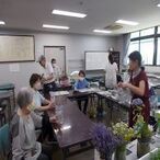 写真：＜置き場所に困らない＞アイデア園芸の教室の様子1