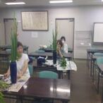 写真：風流ないけ花の教室の様子3