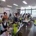 写真：みどり游空間ガーデニングの教室の様子1