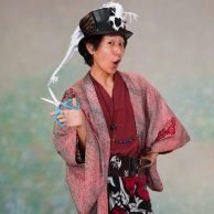 写真：立体紙切り師　辻 笙