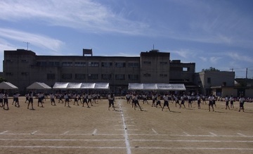 写真：リハーサルの様子1年