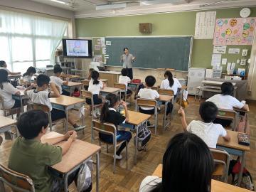 写真：LGBTQ　出前授業1