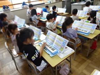 写真:音楽の様子4