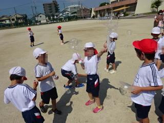 写真：水あそびの様子6