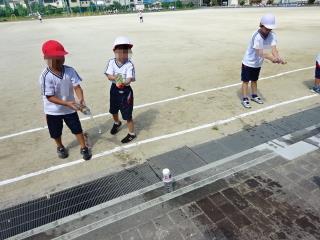 写真：水あそびの様子4