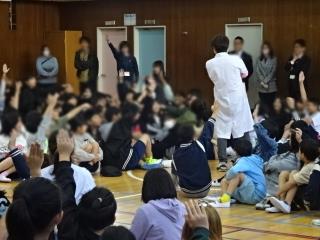 写真:サイエンスショーの様子3