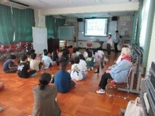 写真：環境学習の出前授業の様子