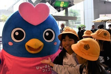 写真：ひゅーぺんとこどもたち