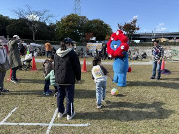 写真：関西大学　新しい遊び場(2)