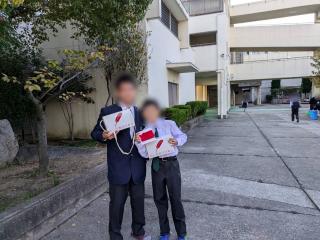 写真：赤い羽根募金