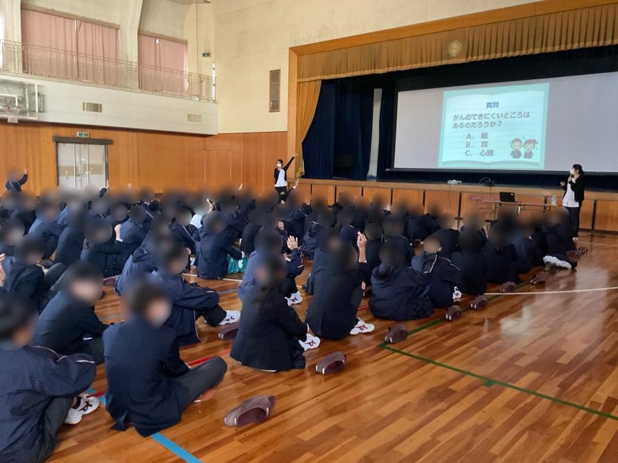 写真：2年生がん教育1