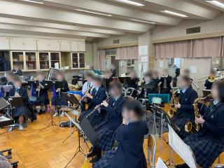 写真：中学校授業クラブ体験3