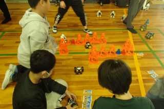 写真：小さなロボット博8