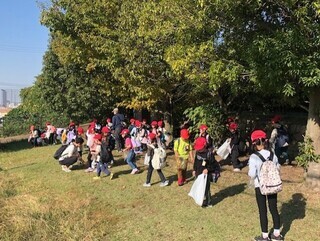 写真：1年　社会見学