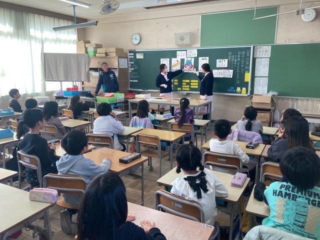 写真:歯と口の学習