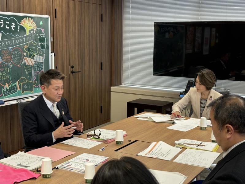 写真：こども家庭庁での意見交換会2