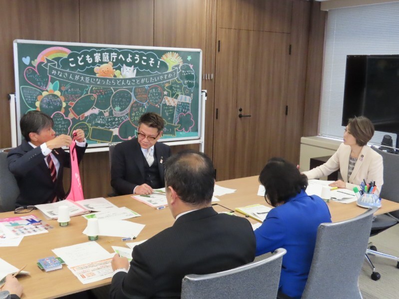 写真：こども家庭庁での意見交換会5