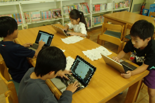写真：タイピング検定に取り組む様子1