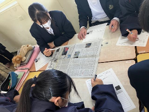 写真：英字新聞を活用した授業2