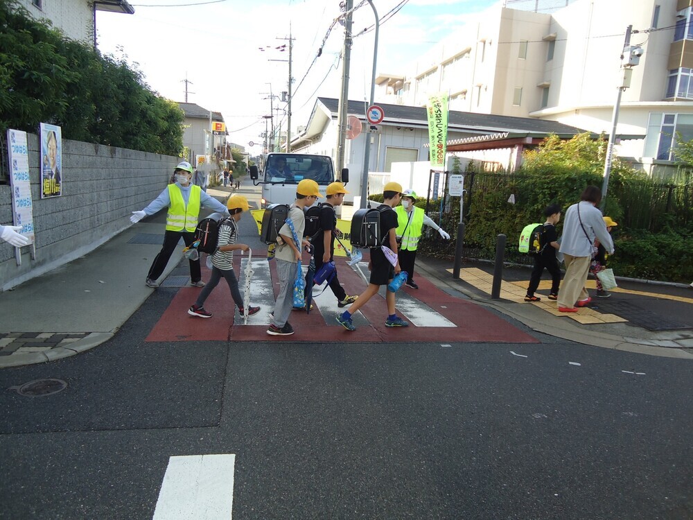 写真：交通安全指導1