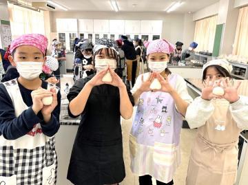 写真：5年生・調理実習4