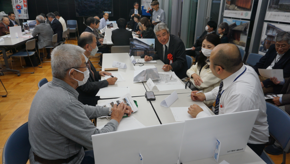 写真：「八尾きらり」登録古民家所有者交流会5