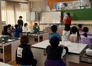 3年生豆腐作り体験の様子