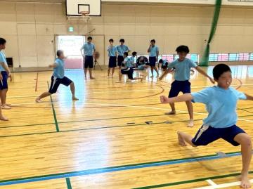 写真：男子の演技の練習2
