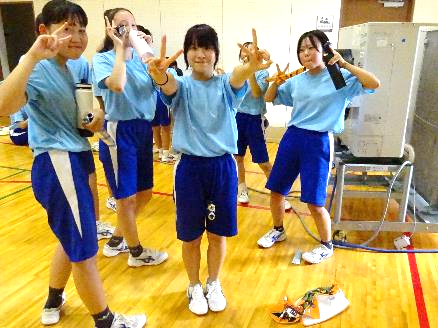 後期課程女子団演の練習12