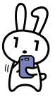 スマートフォンを操作するマイナちゃん