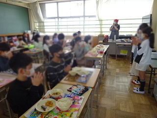 給食開始2