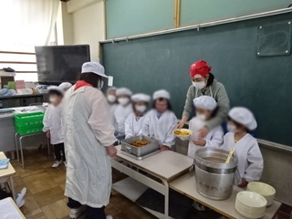 1年給食1