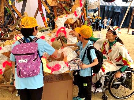 シグネチャーパビリオン「いのちの遊び場 クラゲ館」03