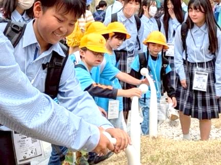 シグネチャーパビリオン「いのちの遊び場 クラゲ館」05