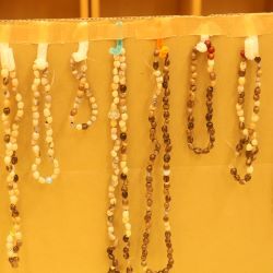 じゅずだまネックレス