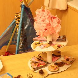 木のみでデコレーションケーキ