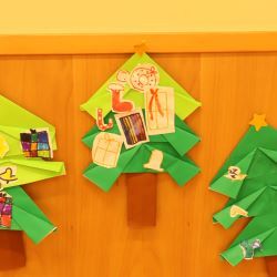 ツリーの形の飾り