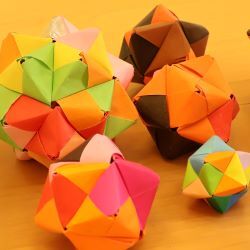 折り紙で作ったくす玉