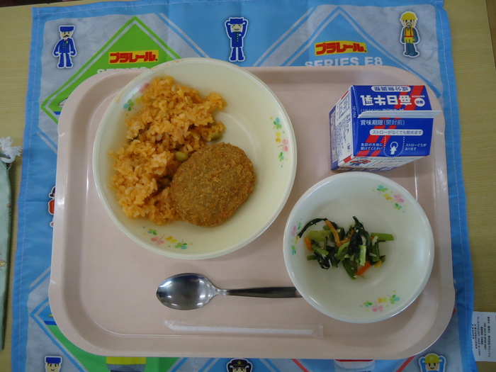 給食