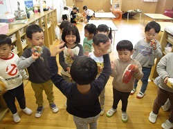 楽器遊びをしています