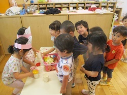 アイス屋さんごっこ