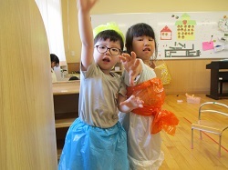 プリンセスの衣装を着る写真