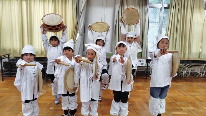 写真：曙川東地区講念仏踊り保存子ども教室
