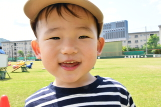 笑顔の男の子