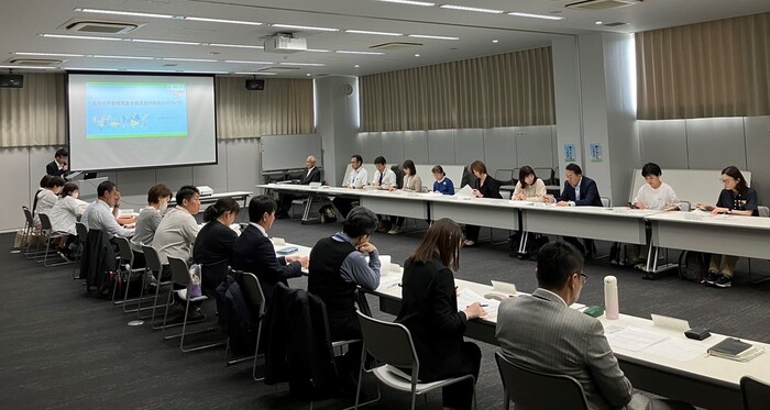第1回不登校児童生徒支援協力者会議の様子