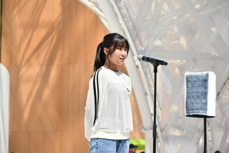 女の子による宣言