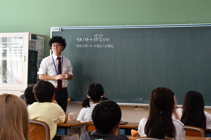 教師から児童への全体指導