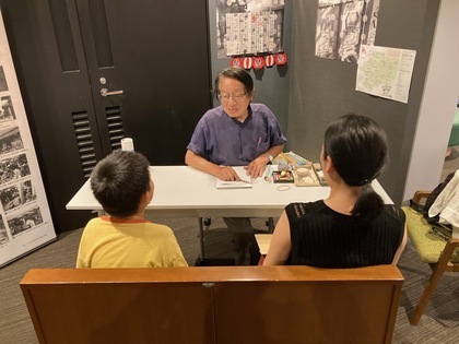 写真：講師が描く様子3