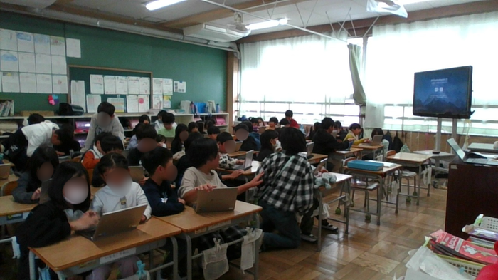 タブレット交流の様子