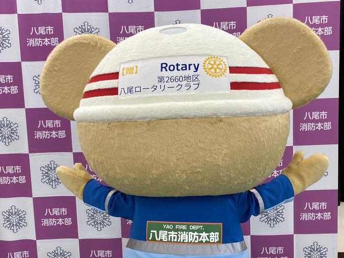 はちぼうヘルメットの写真貼り付けています。